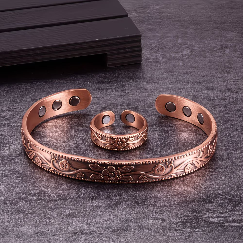 🔥Pulsera + Anillo✨Conjunto creativo de pulsera y anillo magnéticos grabados de estilo retro✨