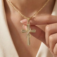 🎀💖Náhrdelník s křížkem Infinity osazený 14karátovými diamanty