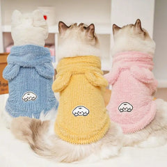 【0.5-10kg】🧸 Abrigo cálido para perros y gatos – suave, adorable y con orejitas