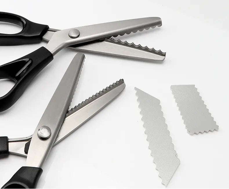 🔥✂️ Rózsásító olló textilhez, 5 méretben kapható.