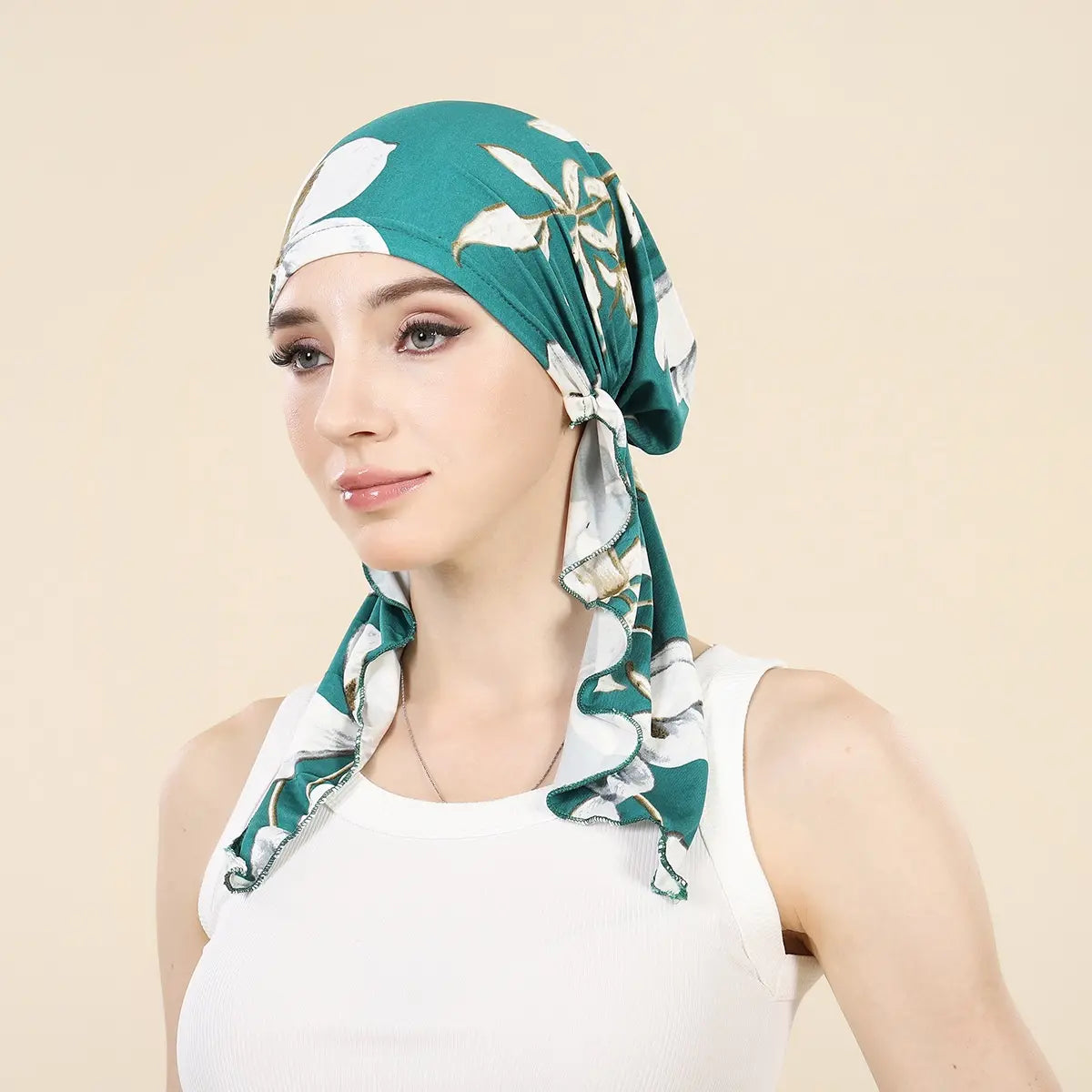 👒 ¡50% DE DESCUENTO POR TIEMPO LIMITADO! ✨ Turbante con estampado floral para mujer, preanudado – Suave, elástico y versátil 🌸